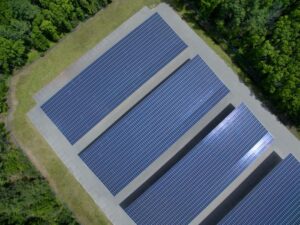 6 fatores que afetam o custo da energia solar para a sua empresa que você talvez não conheça